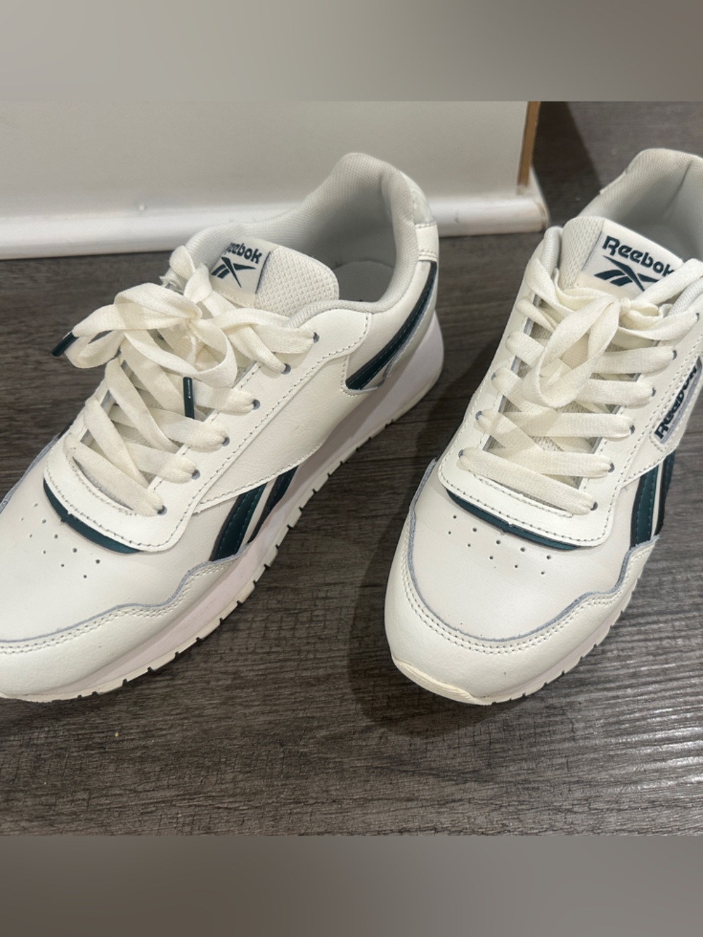Reebok White Sneakers with Dark Teal Stripes